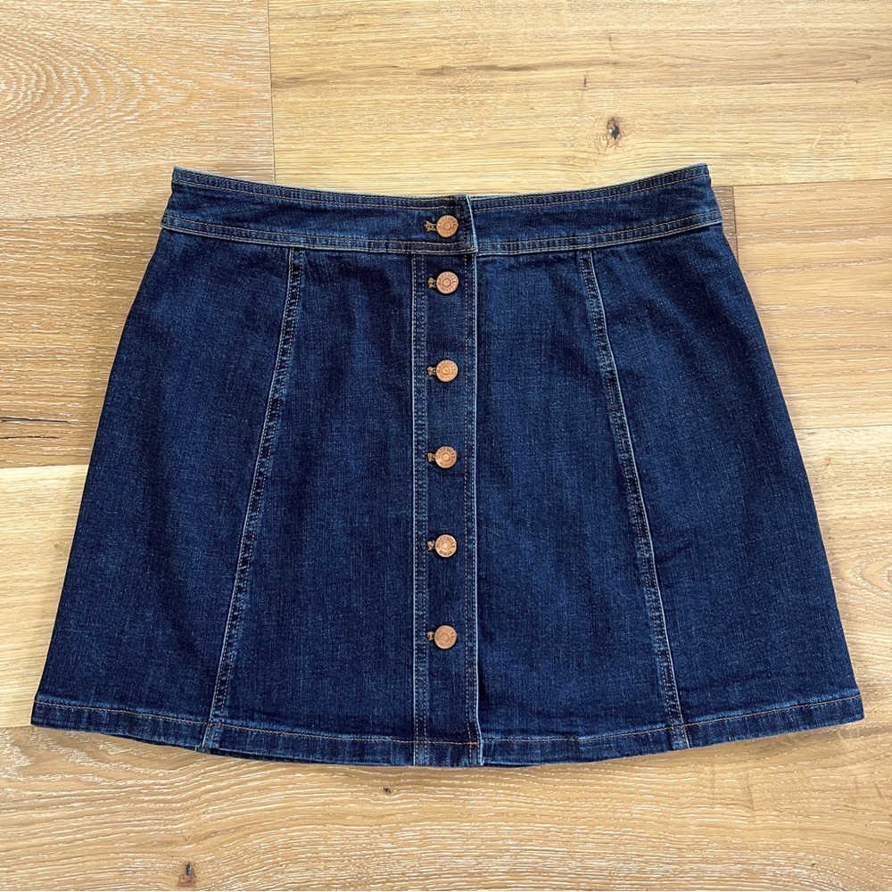Madewell A-Line Front Button Denim Mini Skirt (Size 12)